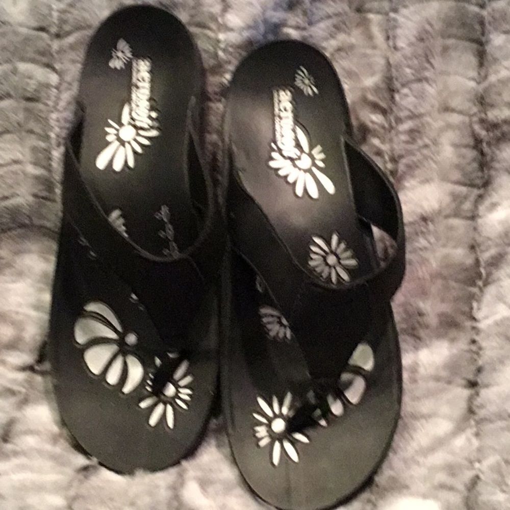 Aerosoft Womens’s sandal